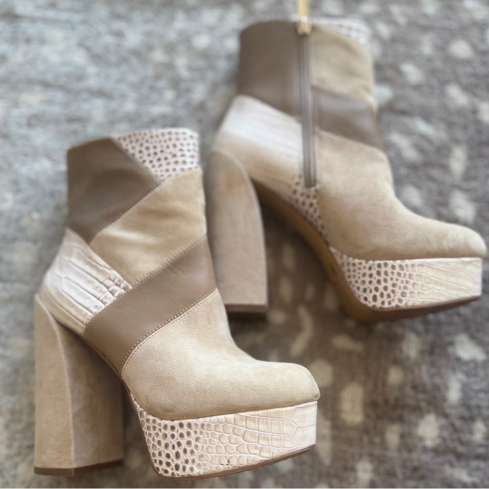 Stylish Beige and Brown Women's Ankle Boots